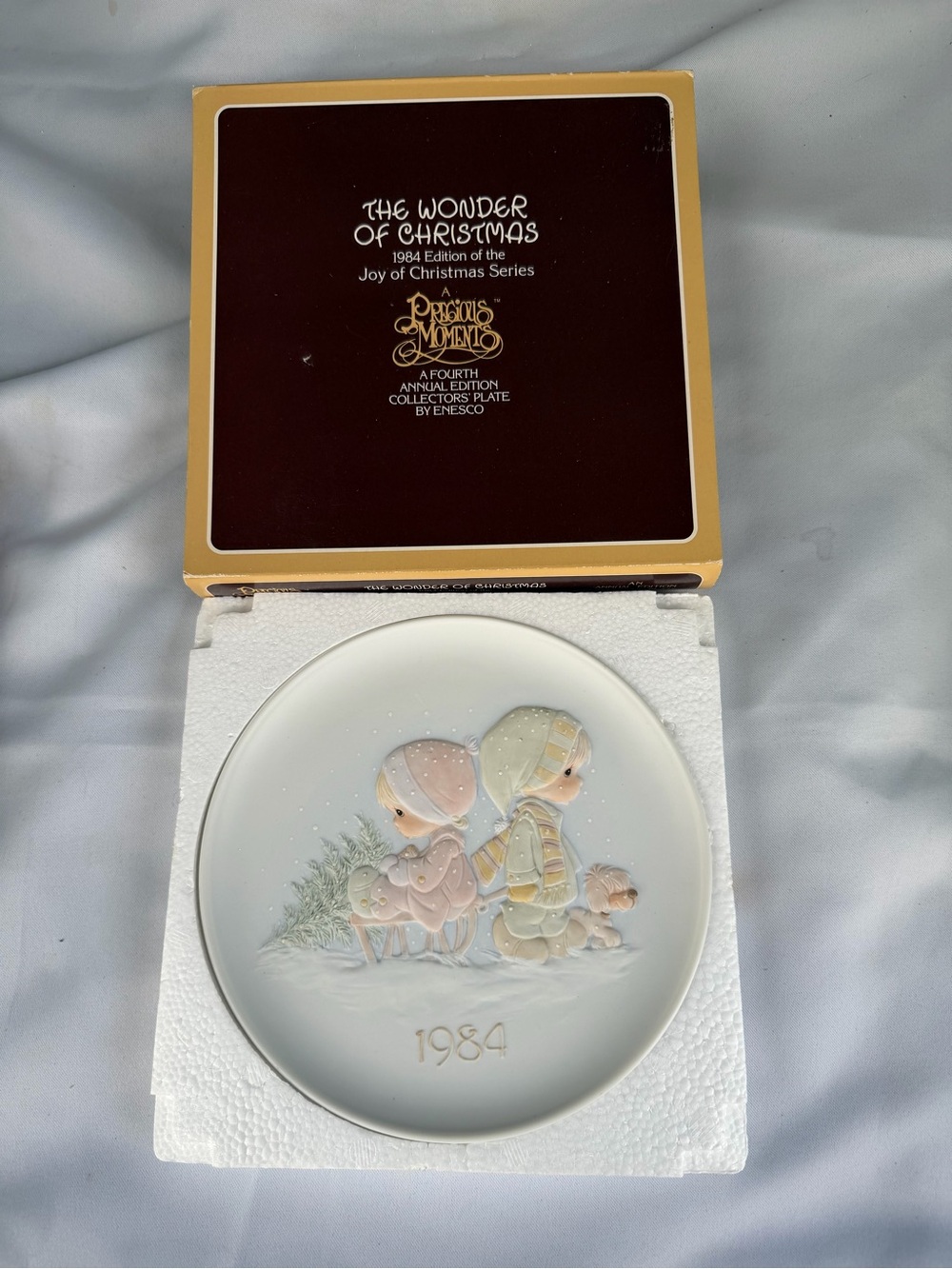 Precious Moments White Decorative Collector Plate "The Wonder of Christmas"